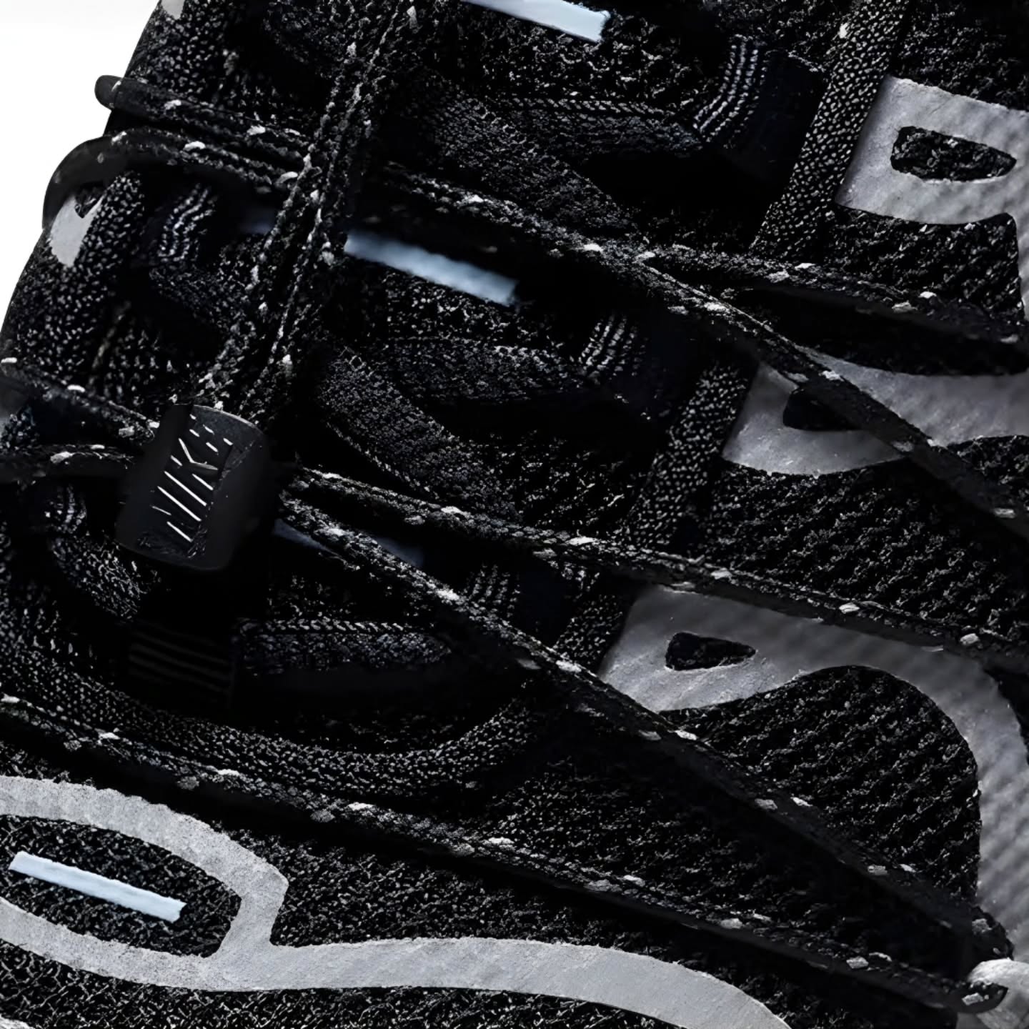 Nike Air Max TN Plus Utility Black / White - Metallic Silver