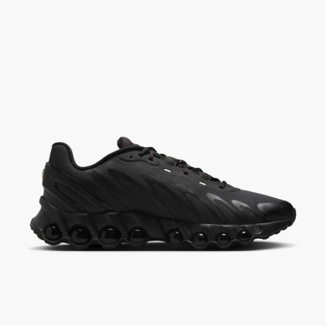 Nike Air Max DN8 "Triple Black"