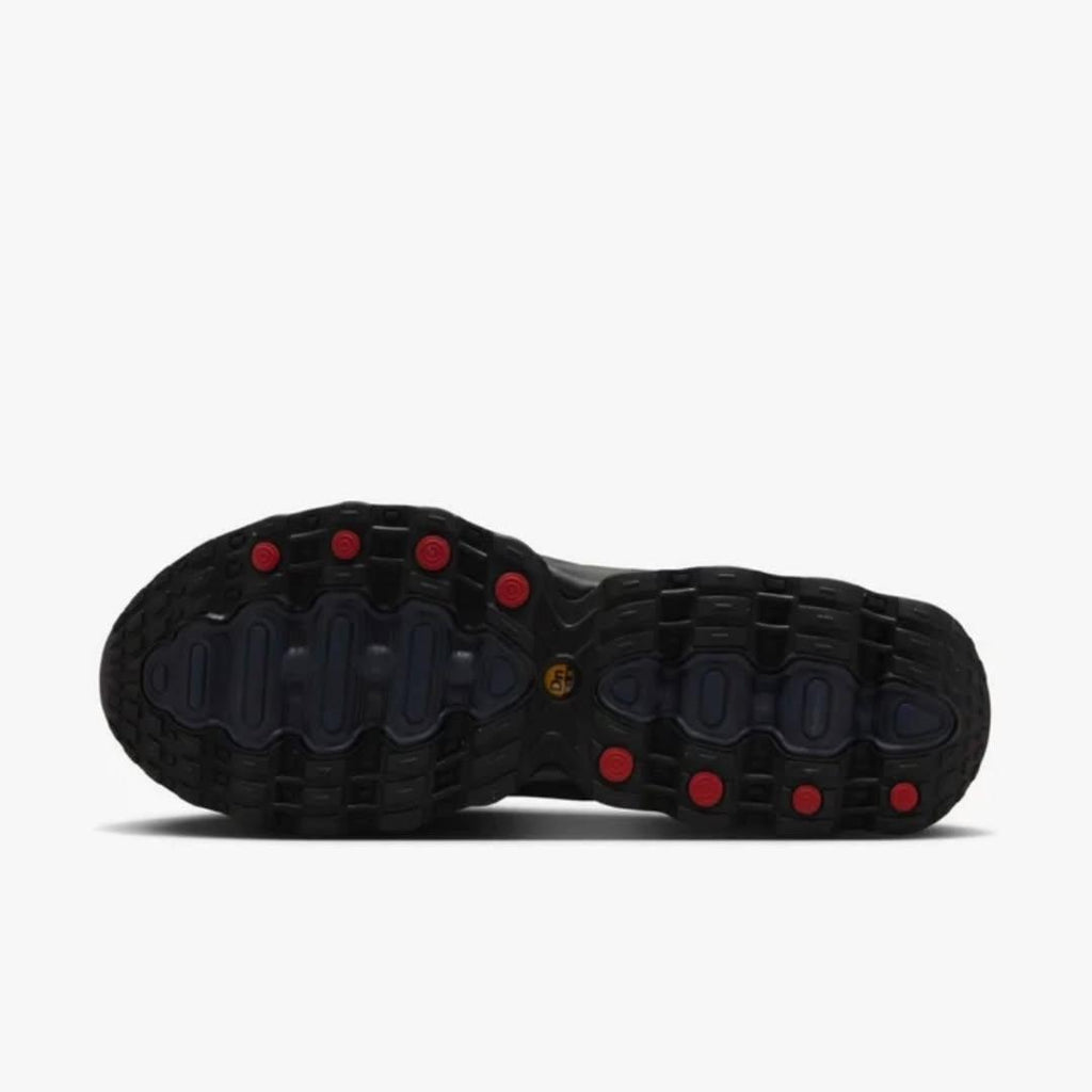 Nike Air Max DN8 "Triple Black"