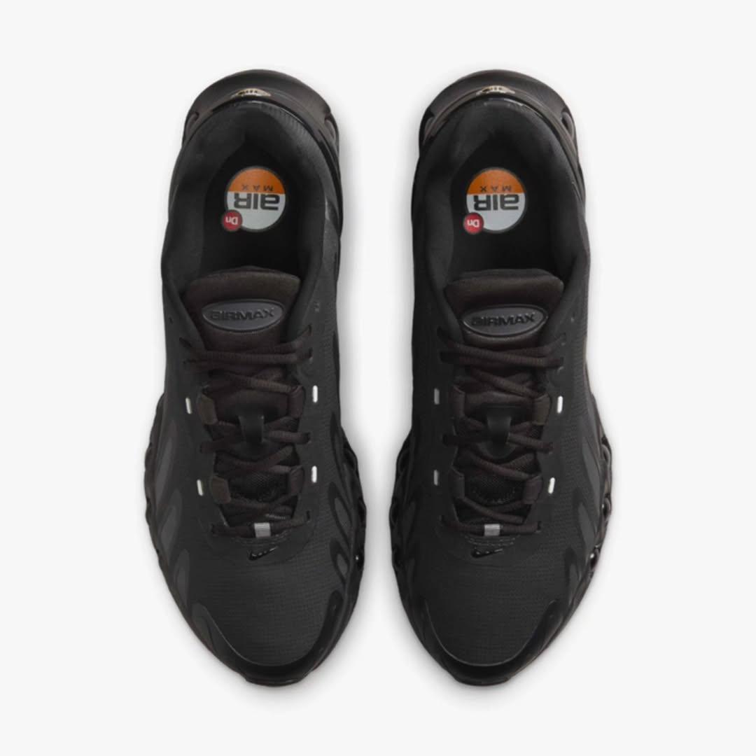 Nike Air Max DN8 "Triple Black"