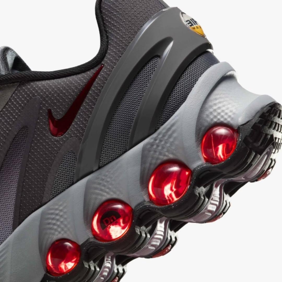 Nike Air Max Dn8 Iron Grey Bright Crimson
