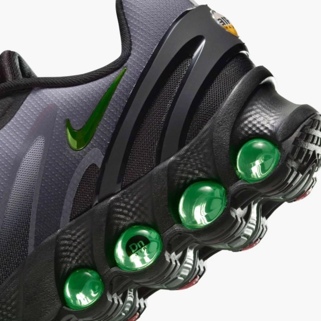 Nike Air Max Dn8 Black Volt