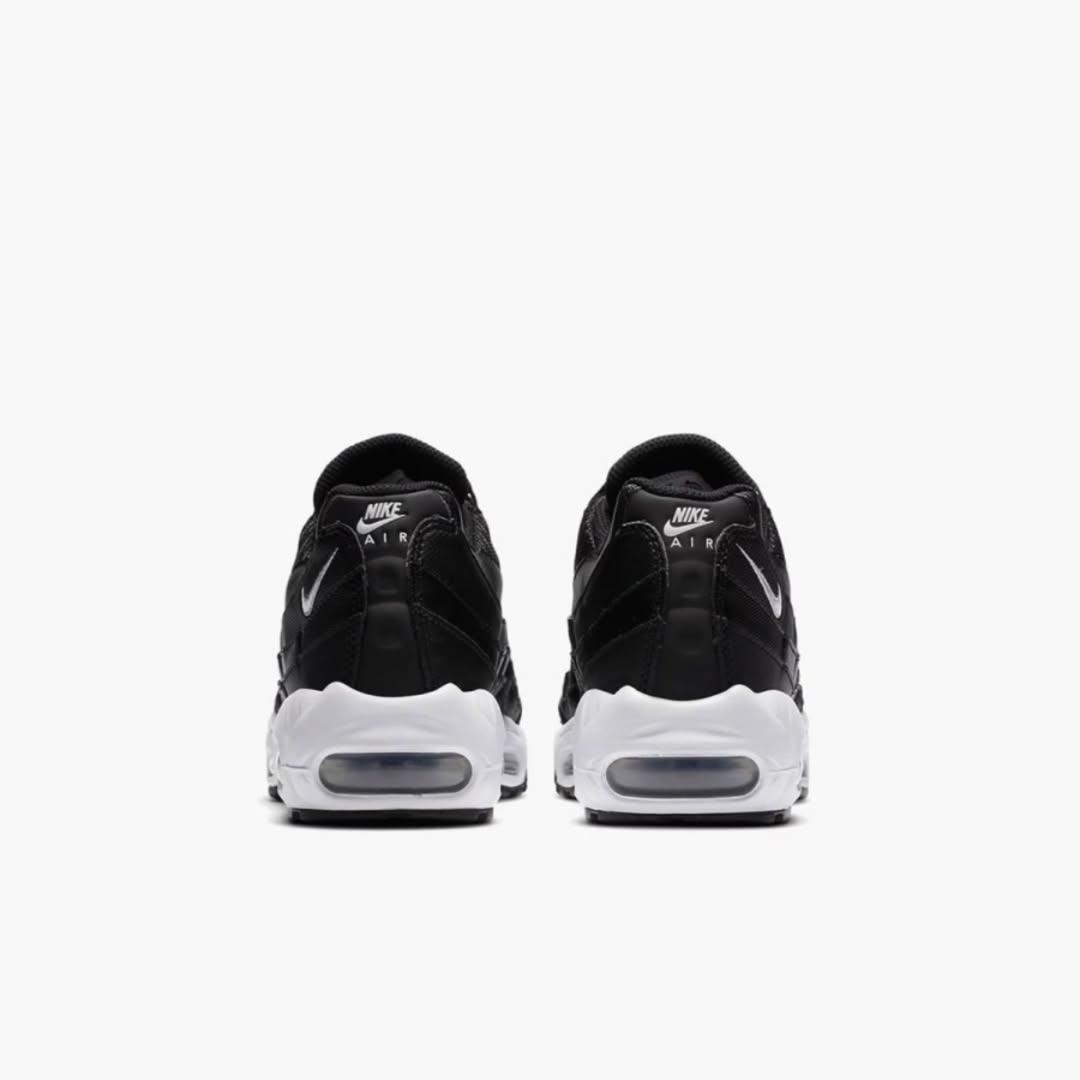Nike Air Max 95 Essential "Black/White"
