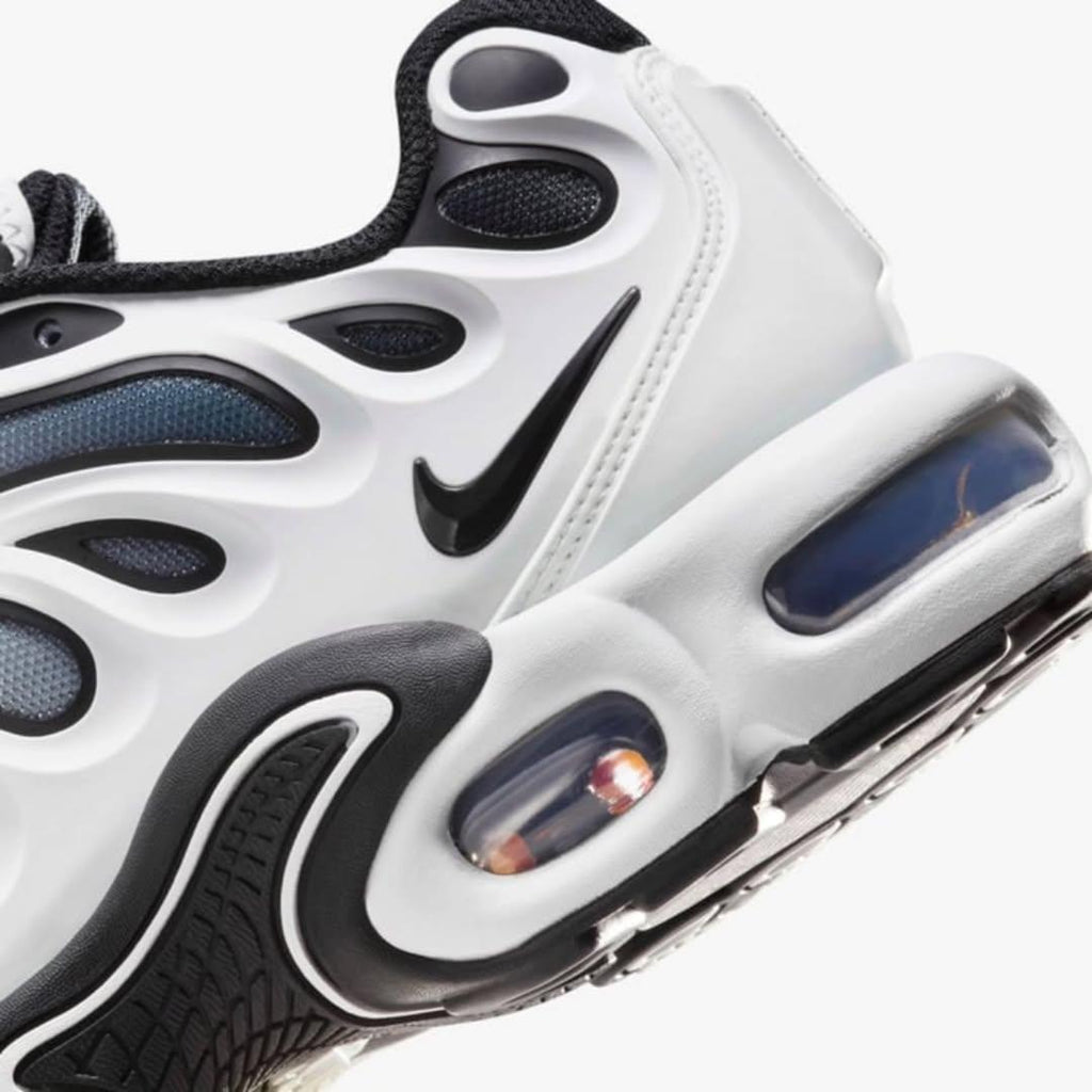 Nike Air Max TN Plus Drift "Panda"