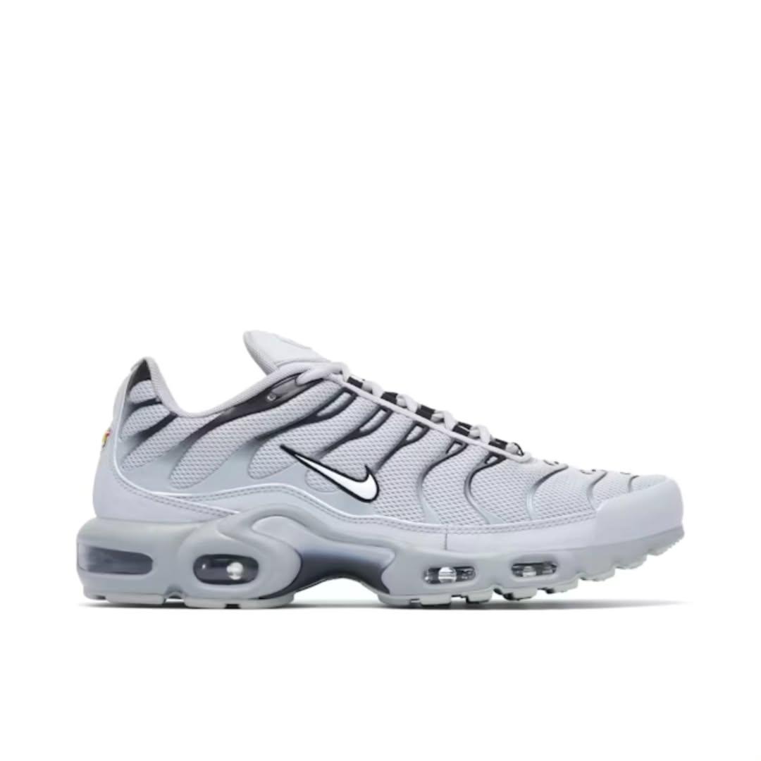 Nike Air Max Plus "Wolf Grey" TN.
