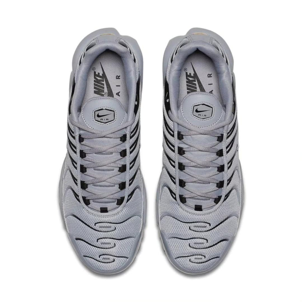 Nike Air Max Plus "Wolf Grey" TN.