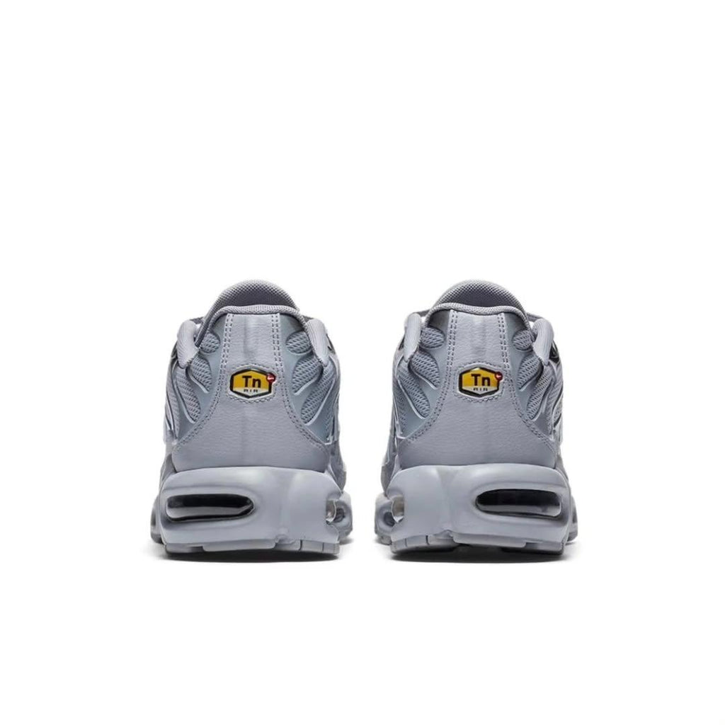Nike Air Max Plus "Wolf Grey" TN.