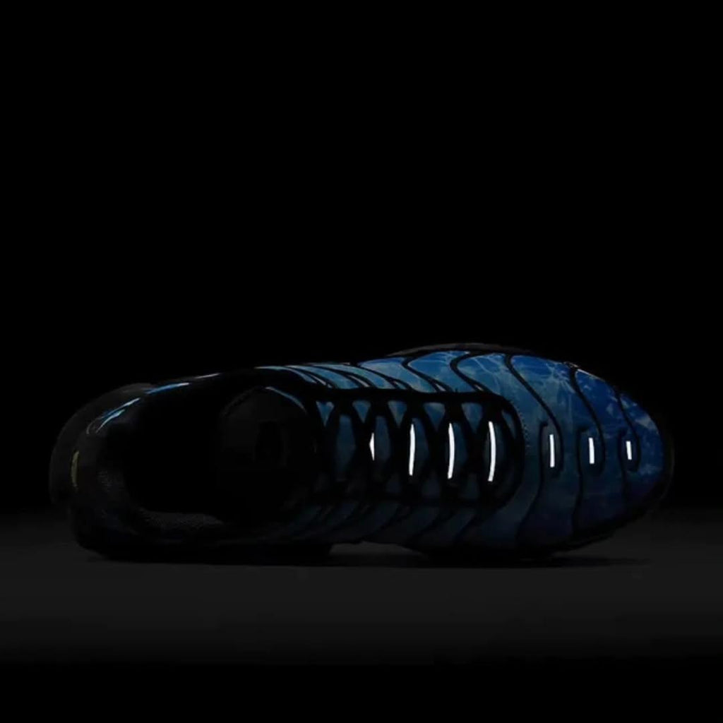 Nike Air Max Plus "Shark Attack" TN.