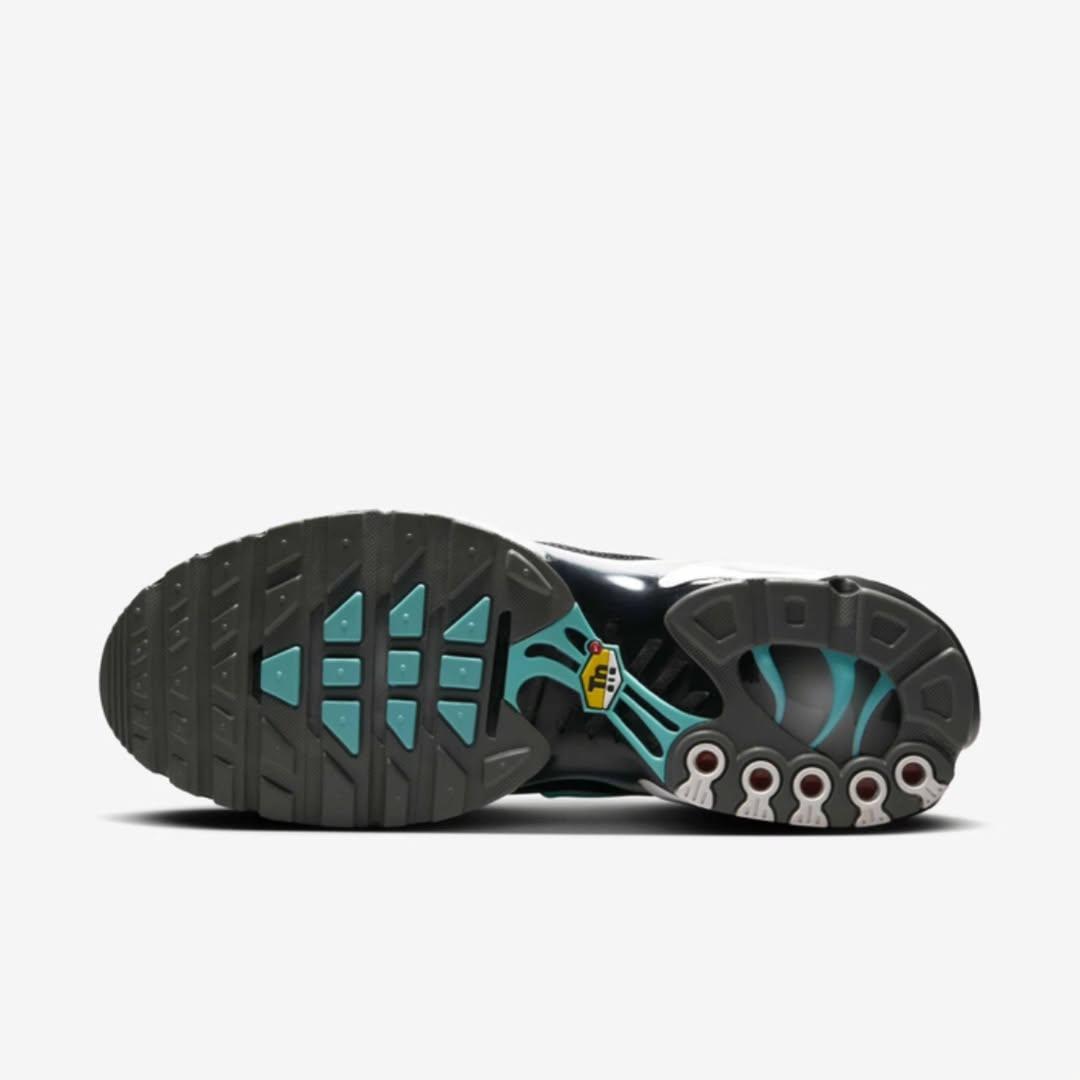 Nike Air Max Plus "Mercurial Vapor" TN.
